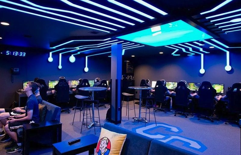 Growth of Fortnite Gaming Cafes in Dubai: Trends and Future Prospects